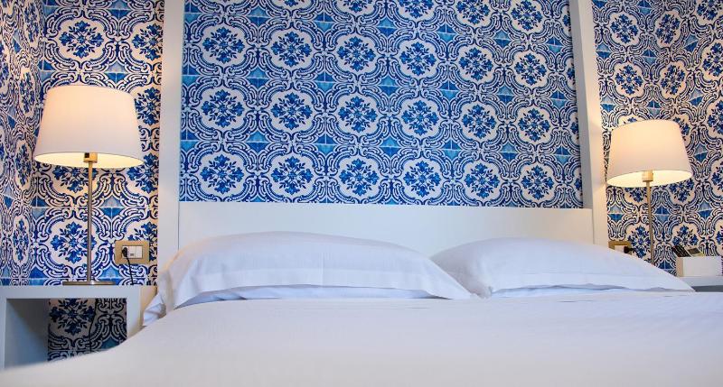 Classic Double Room image 1