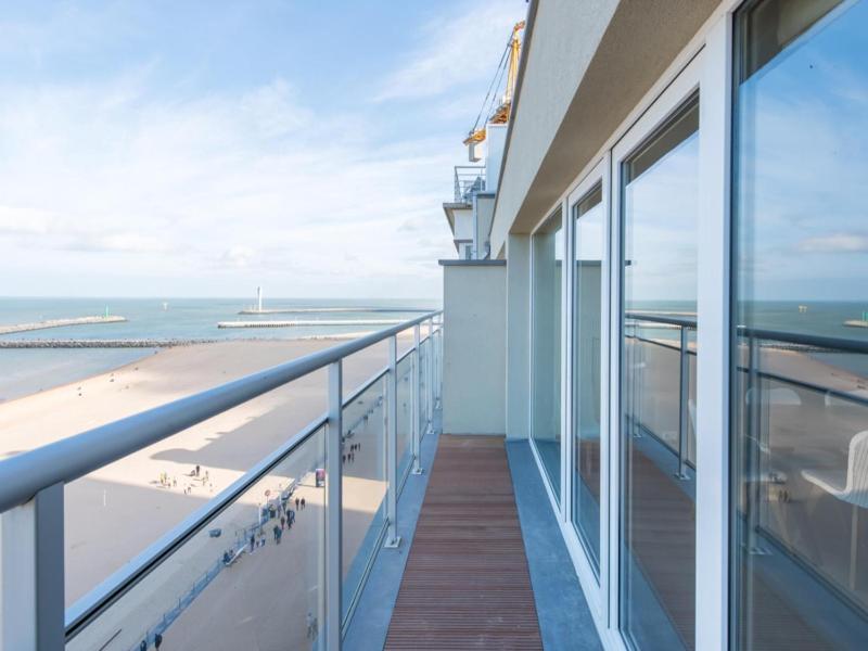 Apartment in Belgium with Sea Views - image 17