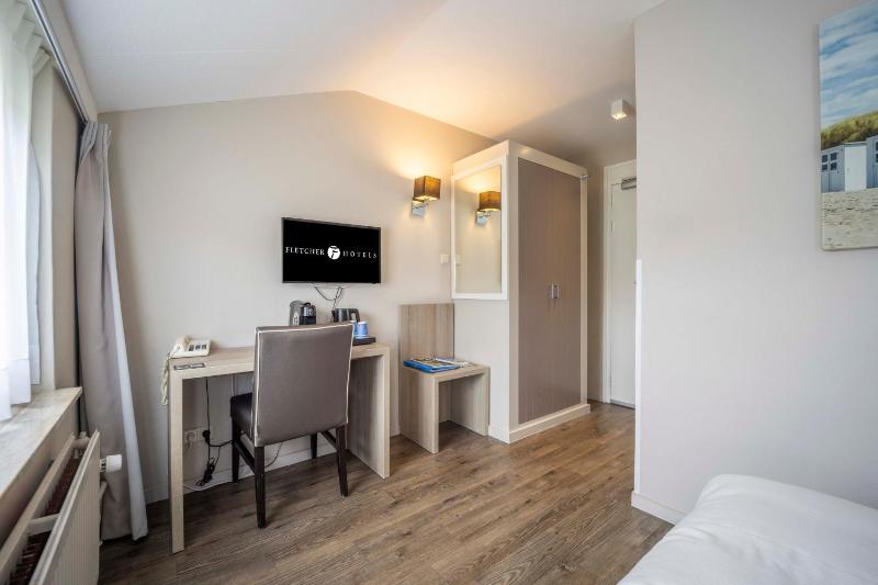 Comfort Single Room with Shower image 4