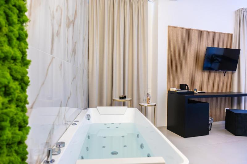 ADAMAS apartment  rooms and suite - image 30