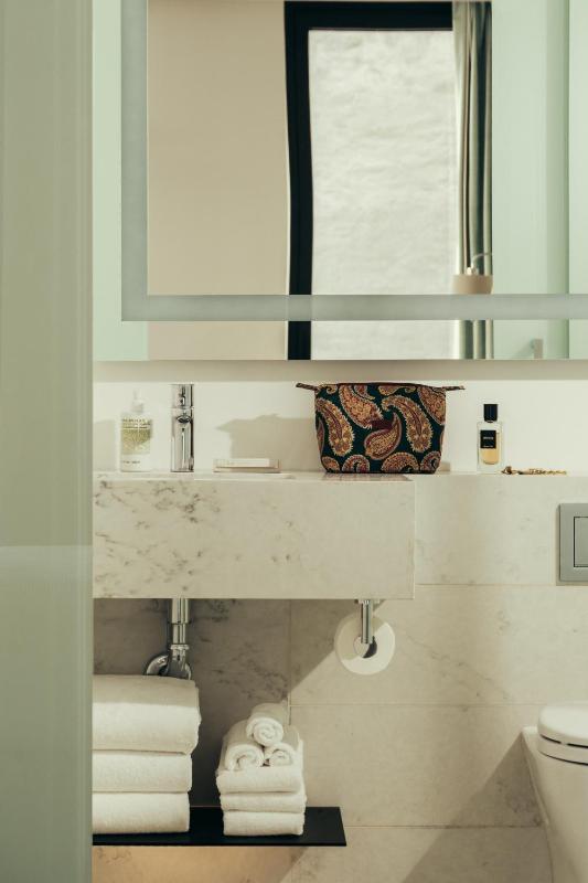 Classic Room image 1