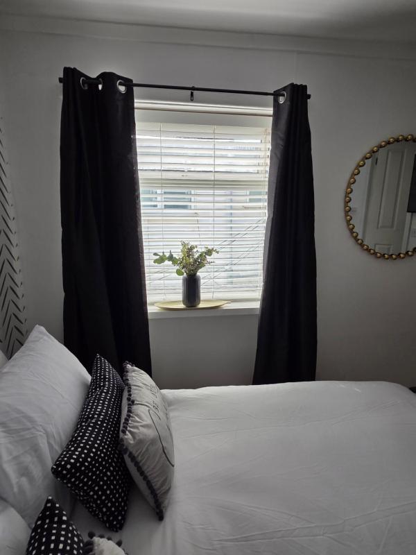 Bluebell Hotel - image 5