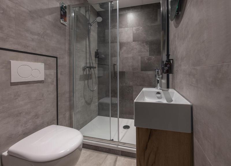 Double Room with Terrace image 4