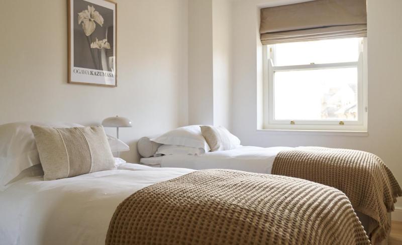 Two-Bedroom Apartment image 3