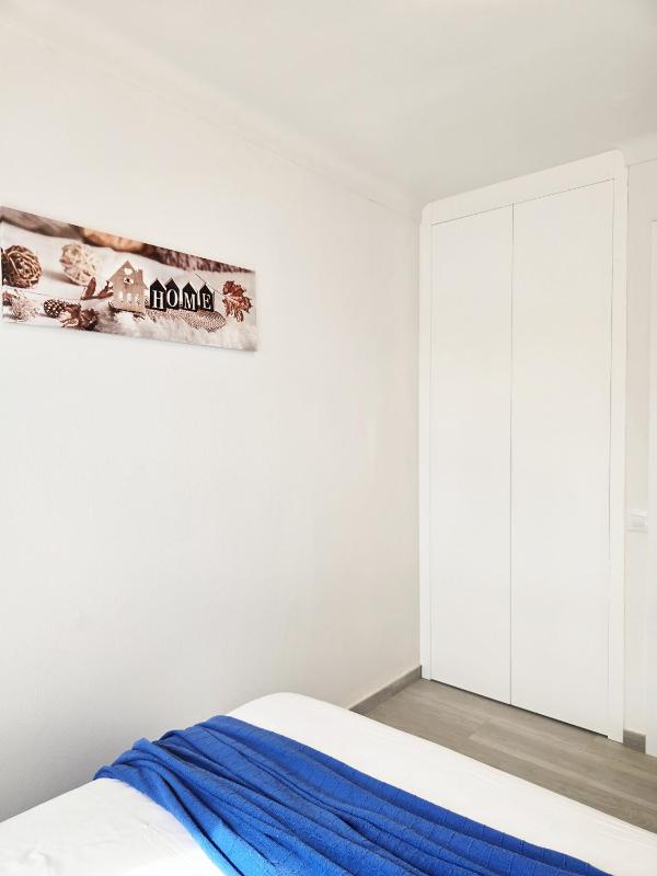 Apartamento Celeste frente al mar - image 9