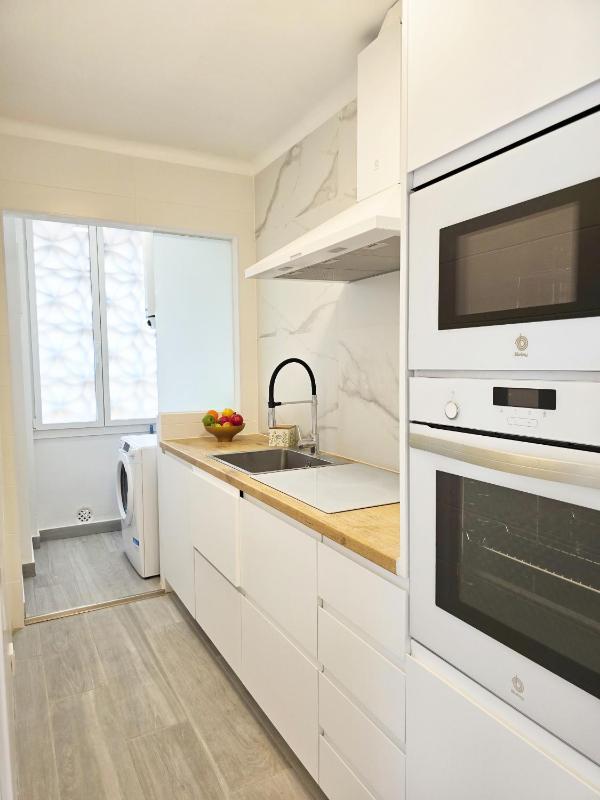 Apartamento Celeste frente al mar - image 2