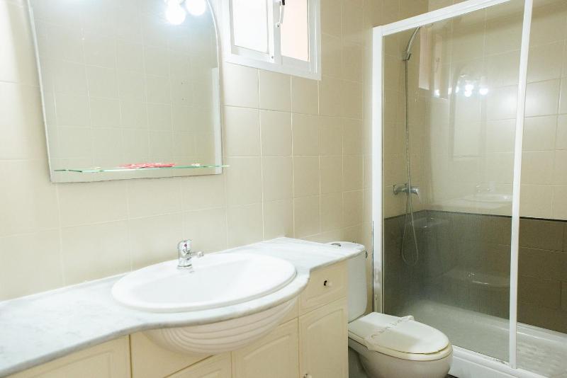 Studio (2 Adults) image 1