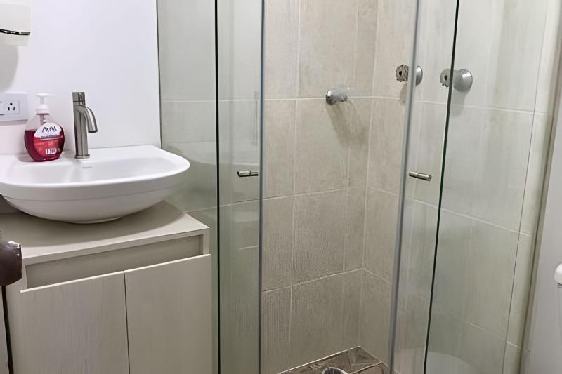 Cálido apartamento en el centro histórico de Cali. - image 46