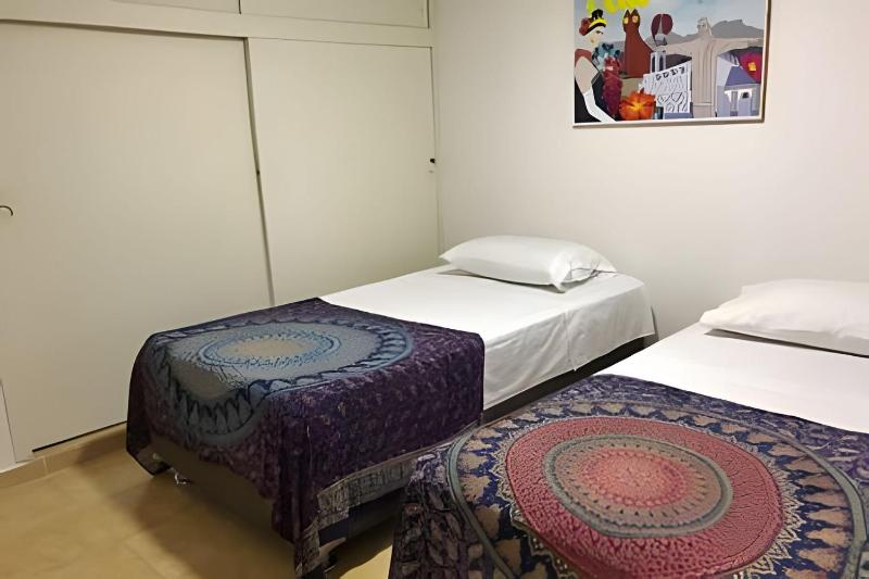 Cálido apartamento en el centro histórico de Cali. - image 34