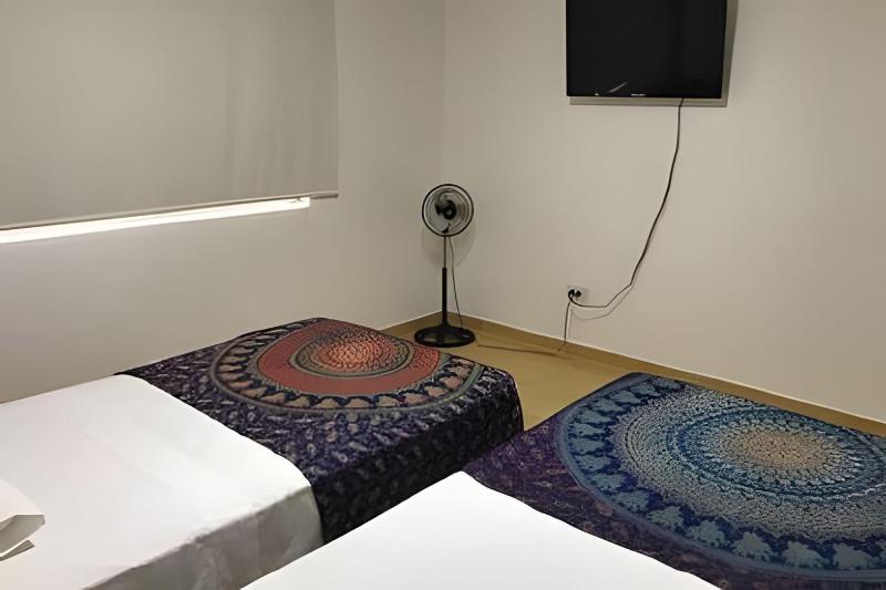 Cálido apartamento en el centro histórico de Cali. - image 35