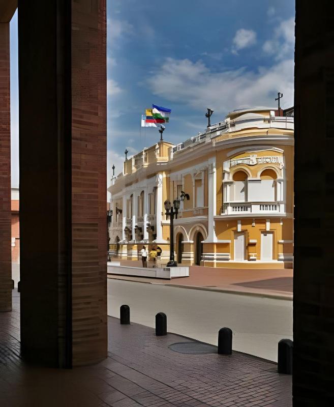 Acogedor cómodo y tranquilo en el centro Histórico. - image 8