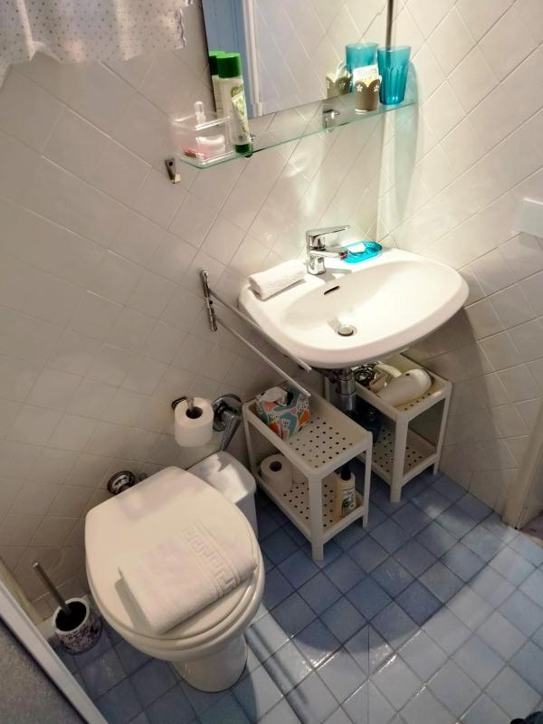 Double Room with Private Bathroom image 2