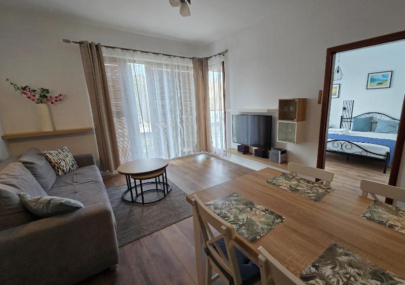 ApartNet Apartamenty Baltic Park Promenada Parking - image 8