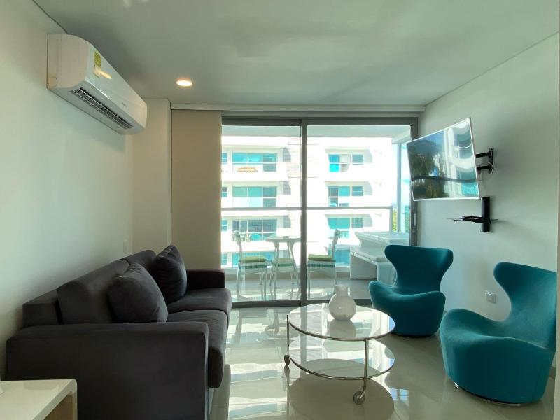 w* Prestigious 2BR w Fantastic View in CTG - image 13