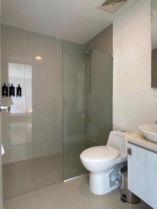 w* Prestigious 2BR w Fantastic View in CTG - image 9