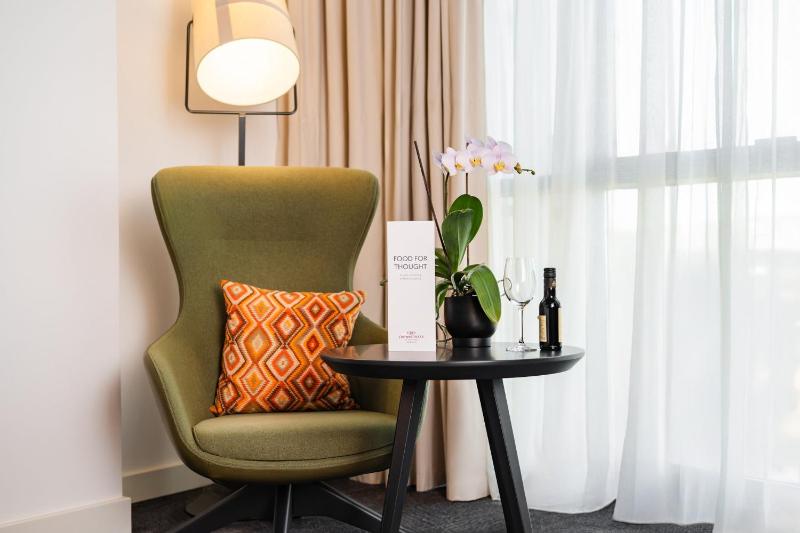 Standard Room image 2