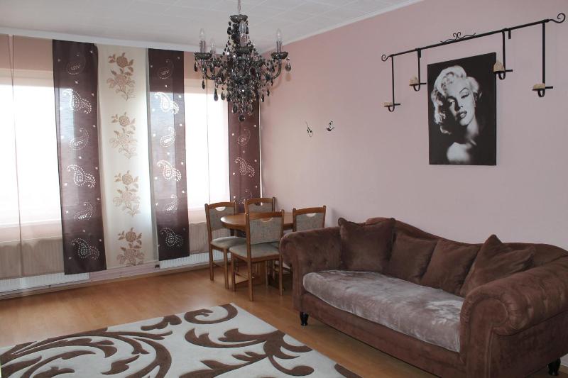 Two-Room Apartment (1-2 Adults) - Hannover City image 3