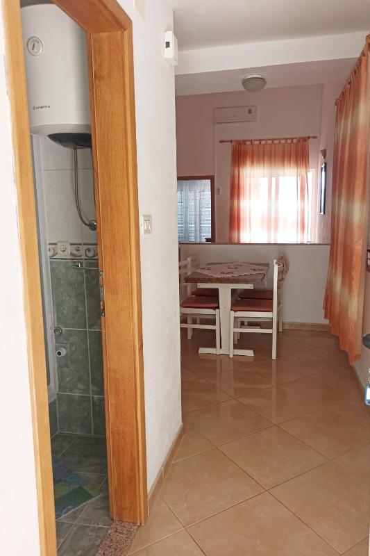 One-Bedroom Apartment with Terrace and Sea View image 2