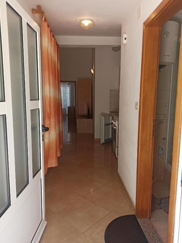 One-Bedroom Apartment with Terrace and Sea View image 2