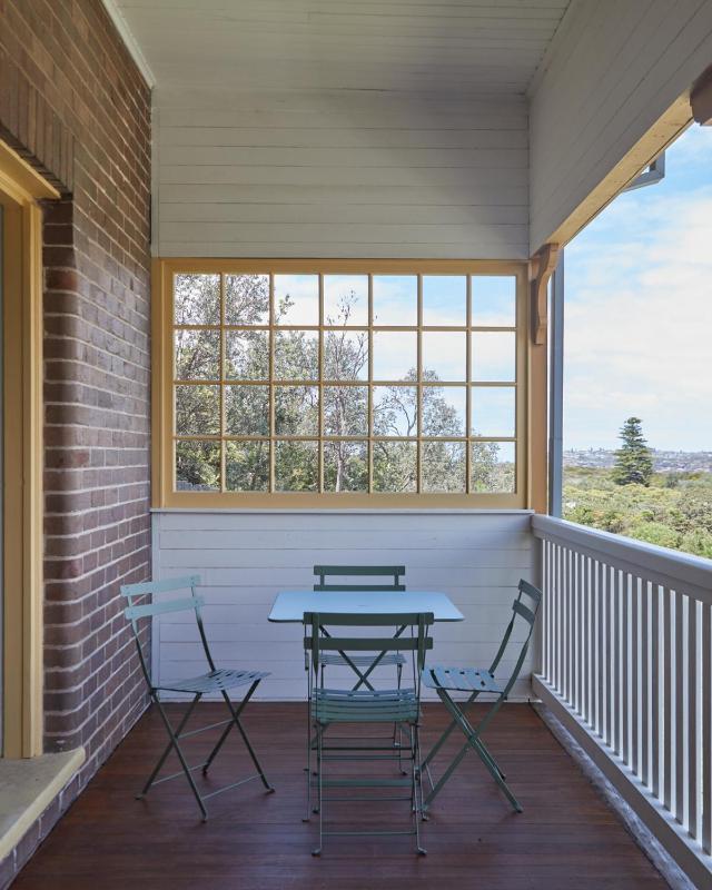 Officers Cottage image 3