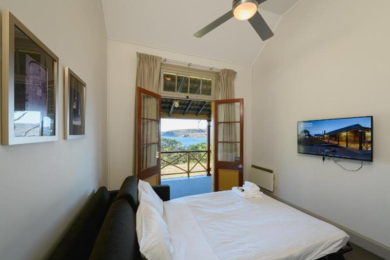 Heritage Suite - Detached Bathroom  image 2