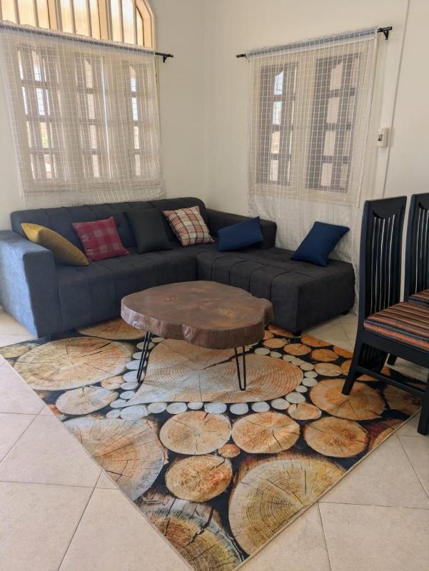 From the airport to your residence - image 14