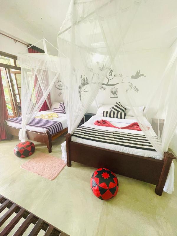 Snuggle Cottage - image 9