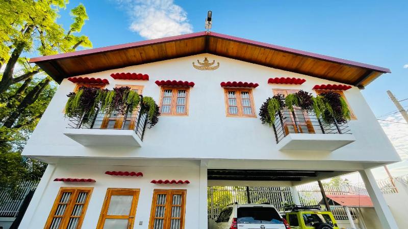 Luxury Duplex & Deluxe Rooms in Dili City Timor-Leste - image 1