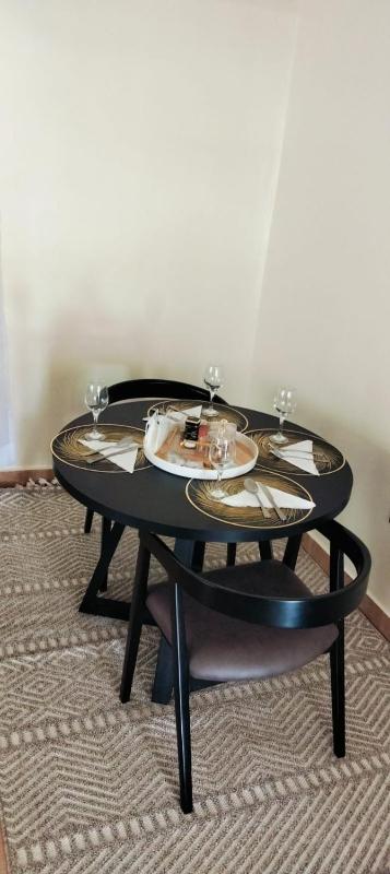 Aza-Lux 1 BR Nakuru - image 3