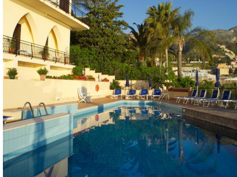 Hotel Sirius - image 19