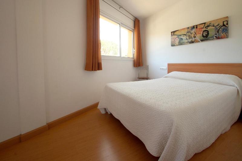 Studio Apartment image 2
