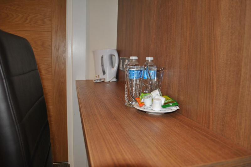 Comfort Double Room image 4