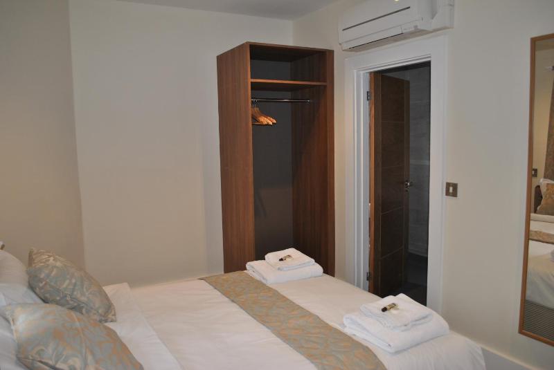 Comfort Double Room image 3