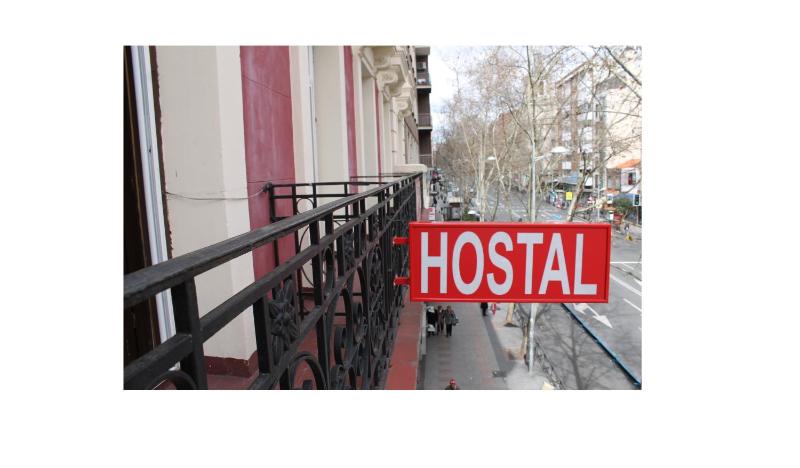 Hostal Abitum Madrid - image 9