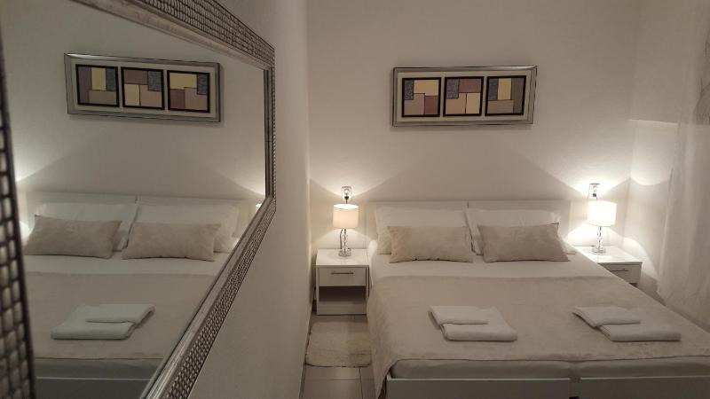 Rooms Valentino - image 3