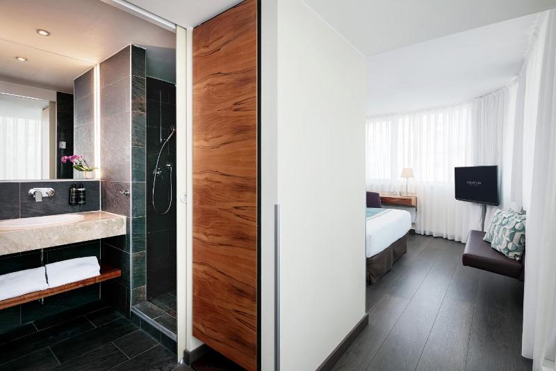 Double Room with Panoramic View image 2