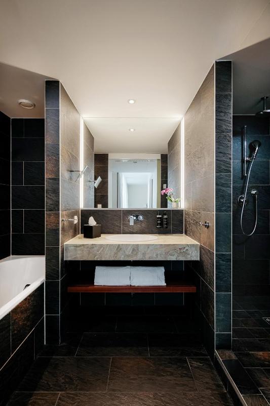 Junior Suite image 3