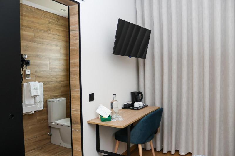 Superior Double Room image 4