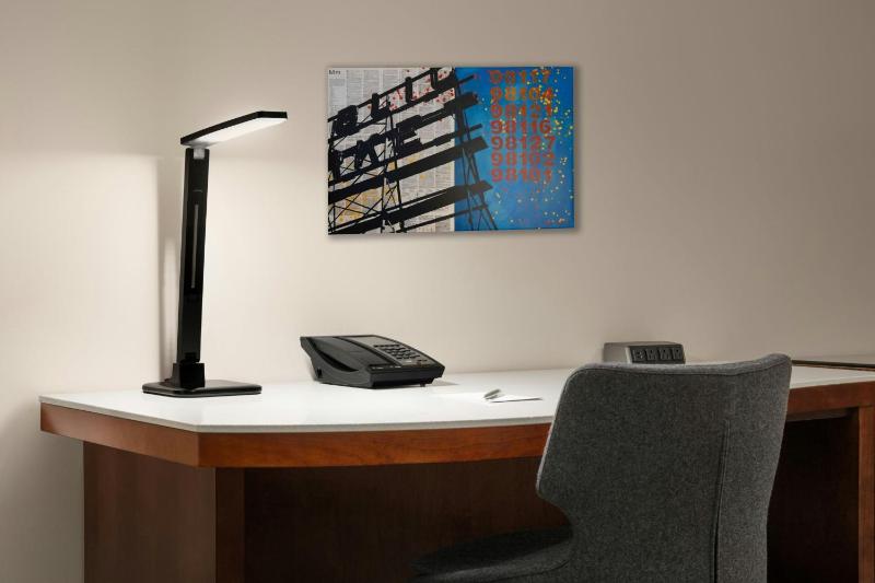 Corner King Room image 4