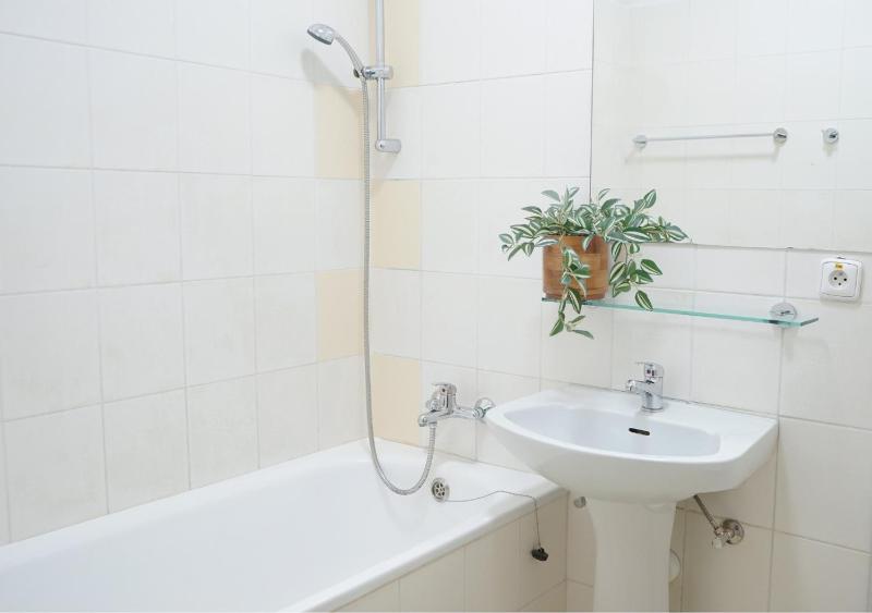 Apartment with free access to the pool image 1