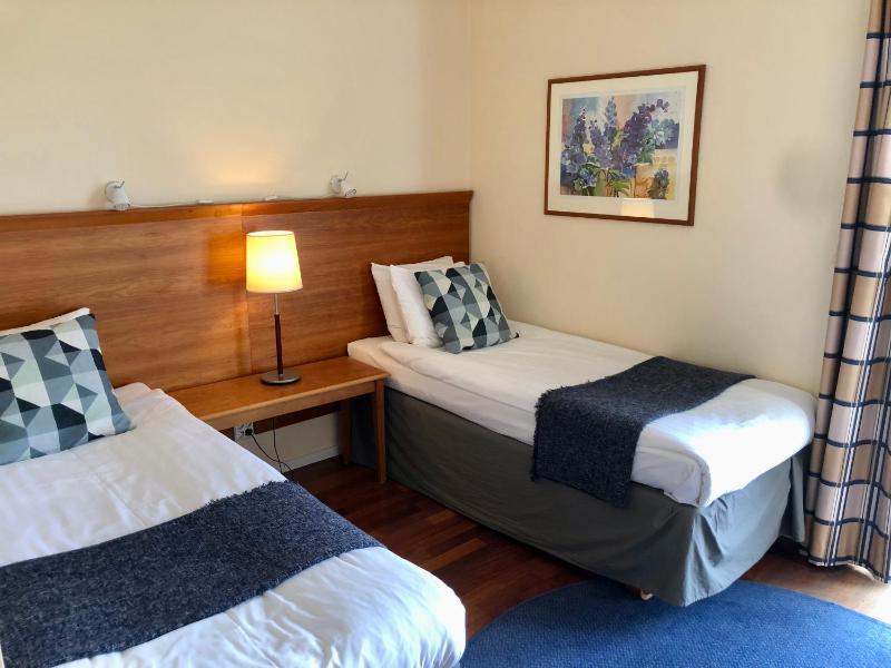 Hotel Room image 2