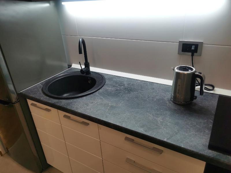 ARIA Luxury Apartment with free Private Garage - image 16