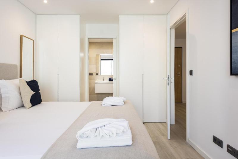 Terracos de Quarteira II White by Real Properties - image 21