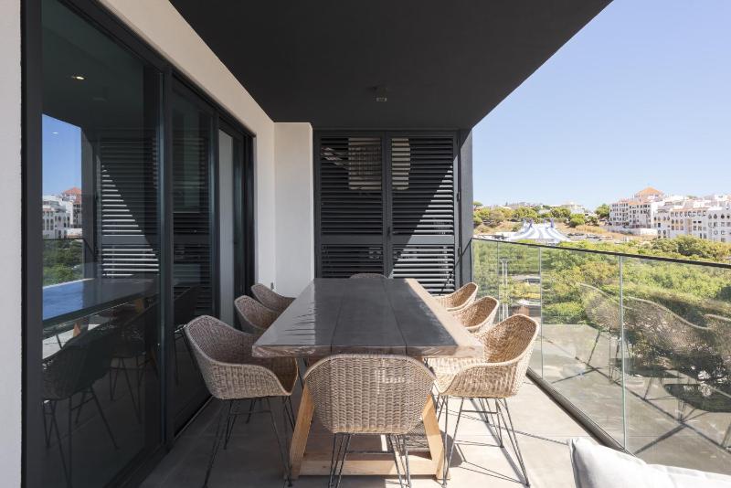 Terracos de Quarteira II White by Real Properties - image 10