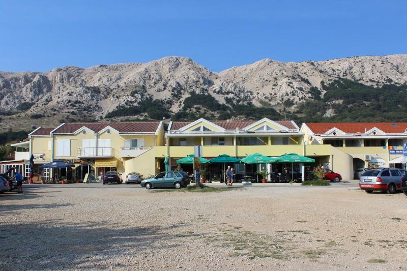 Apartments Kosec Beach - image 1