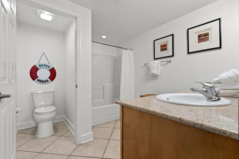 Sanibel Unit 405 - image 17