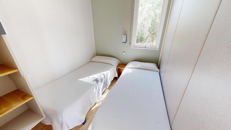 Two-Bedroom Bungalow image 3