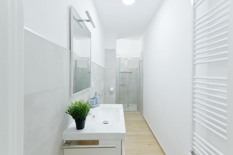 Langolo azzurro - image 10