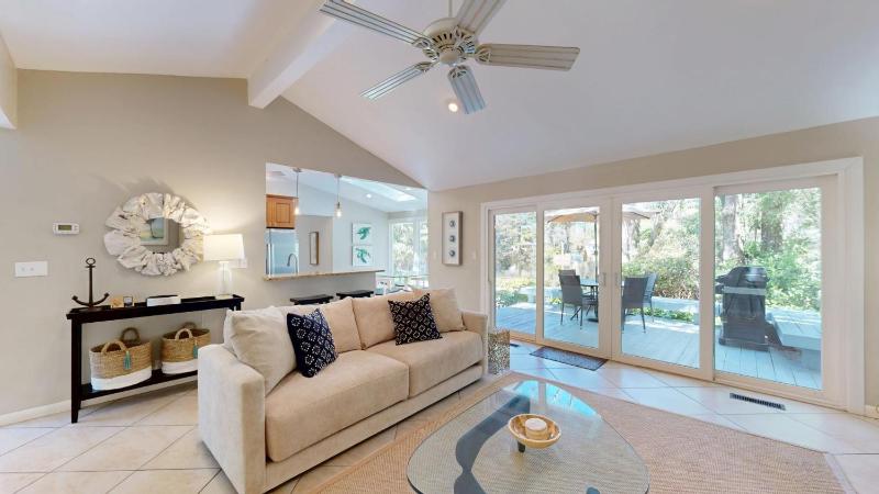 20 Port Tack - image 25