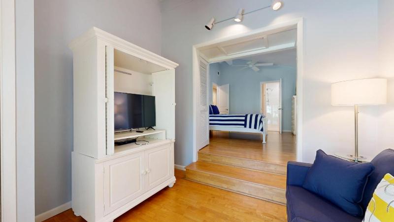 20 Port Tack - image 9